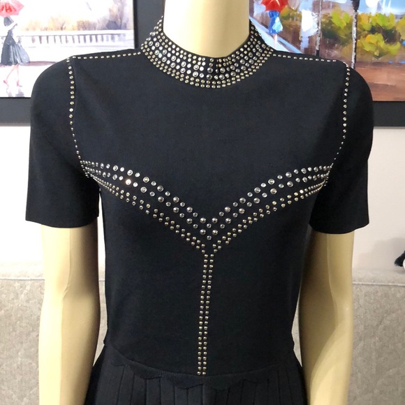 SOLD 🌺🌺🌺NEW SANDRO PARIS DRESS SIZE 42 - Picture 4 of 11